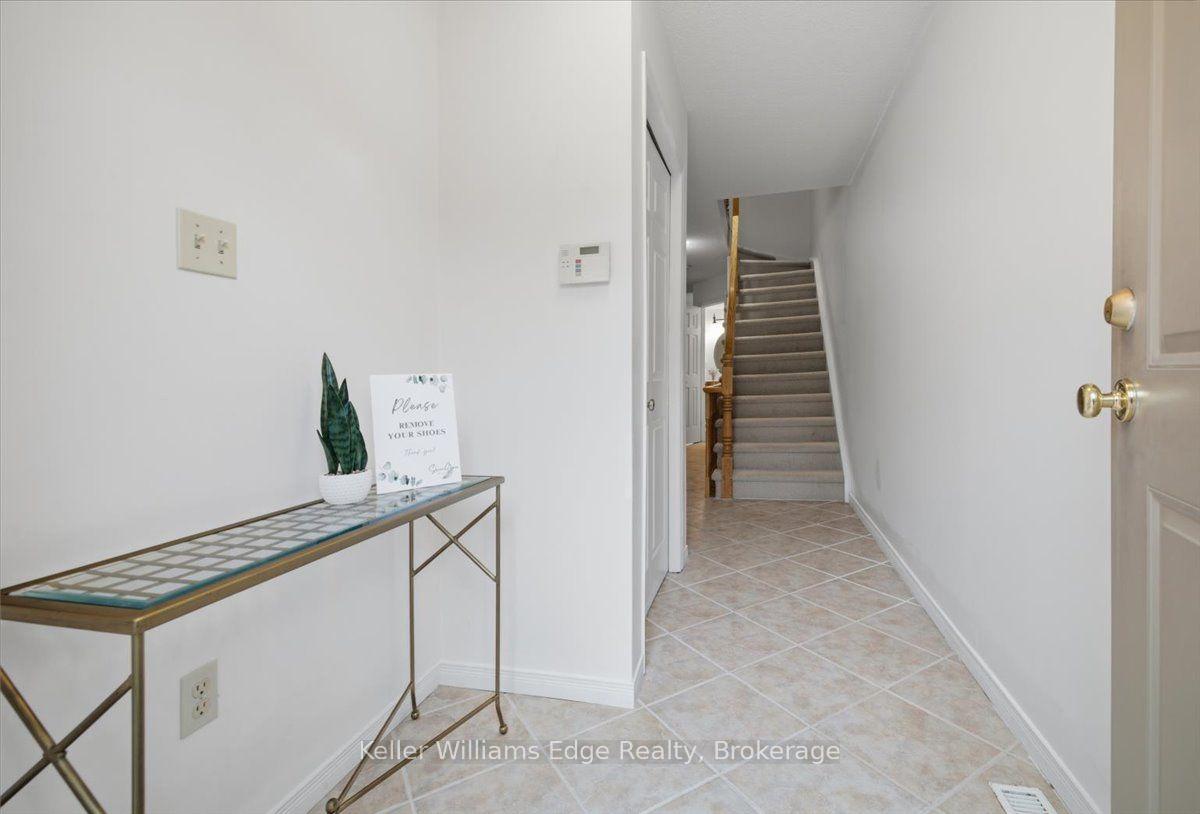 Photo 5 of Unit 20, 2025 Cleaver Avenue, Burlington, Headon — HOMEH