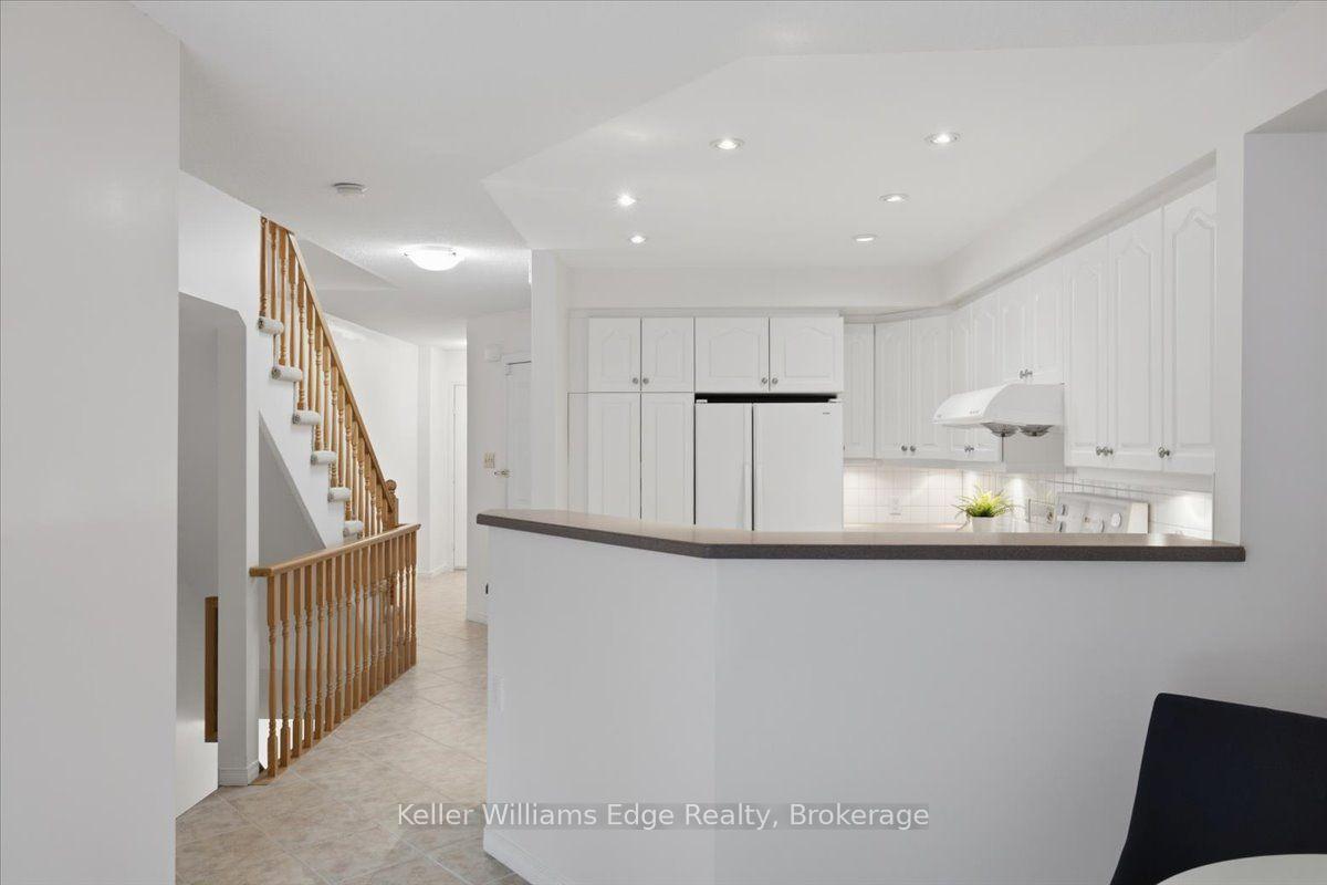 Photo 19 of Unit 20, 2025 Cleaver Avenue, Burlington, Headon — HOMEH