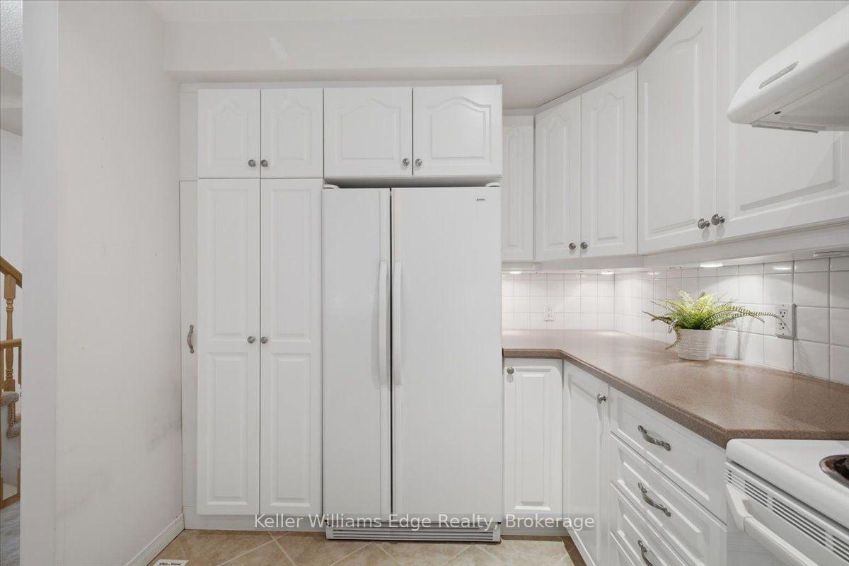 Photo 23 of Unit 20, 2025 Cleaver Avenue, Burlington, Headon — HOMEH