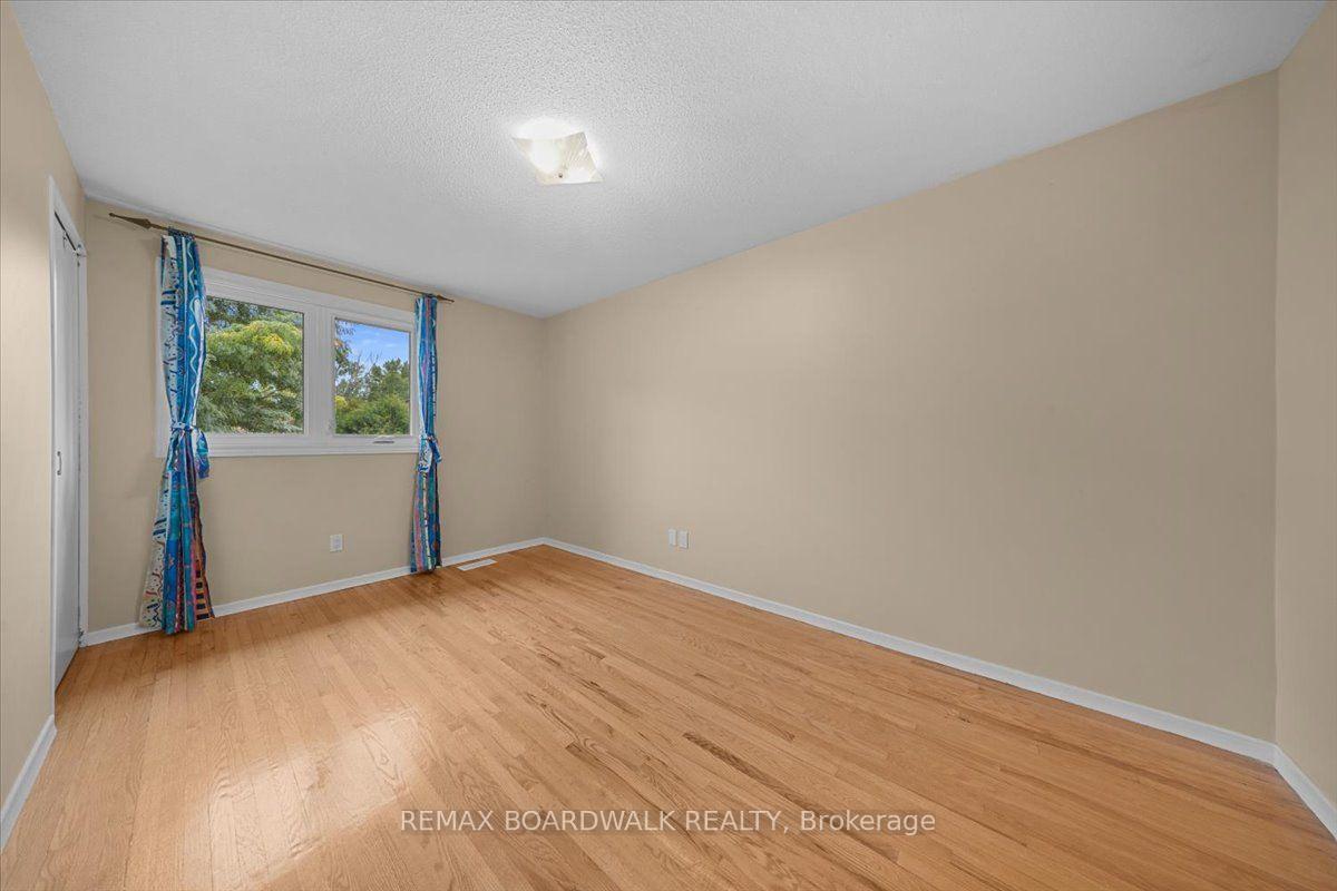 Photo 24 of 84 Westpark Drive, Ottawa, Blackburn Hamlet — HOMEH