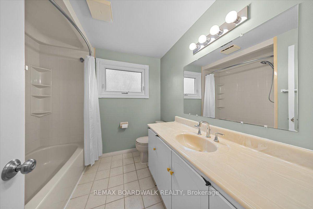 Photo 28 of 84 Westpark Drive, Ottawa, Blackburn Hamlet — HOMEH