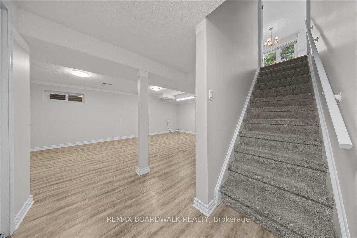 Photo 29 of 84 Westpark Drive, Ottawa, Blackburn Hamlet — HOMEH