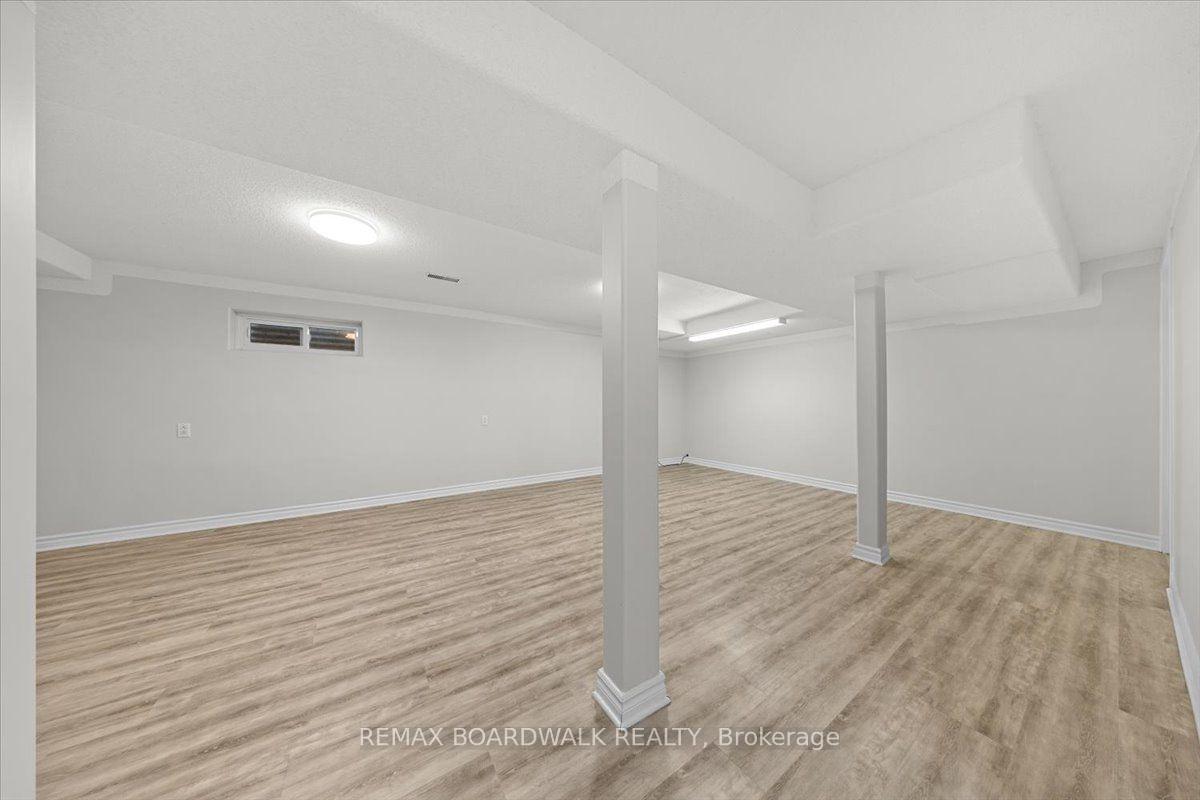 Photo 30 of 84 Westpark Drive, Ottawa, Blackburn Hamlet — HOMEH