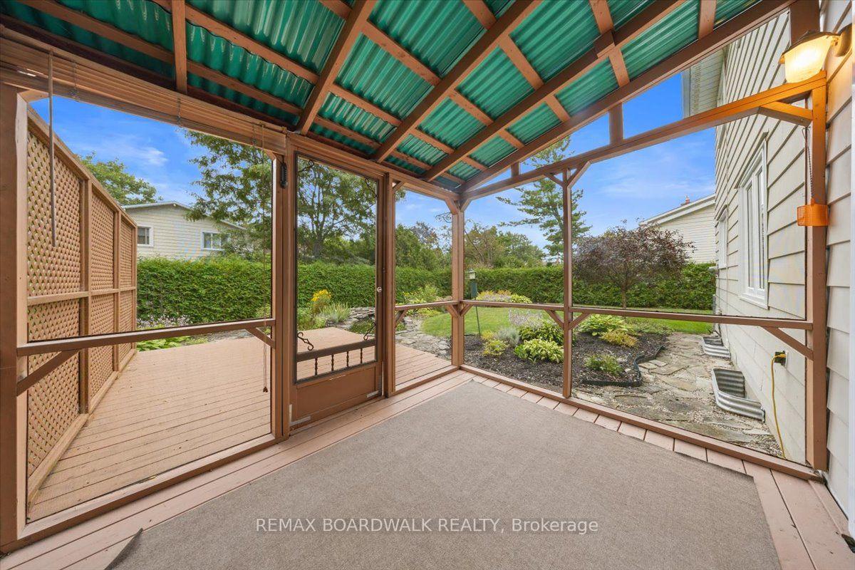 Photo 40 of 84 Westpark Drive, Ottawa, Blackburn Hamlet — HOMEH