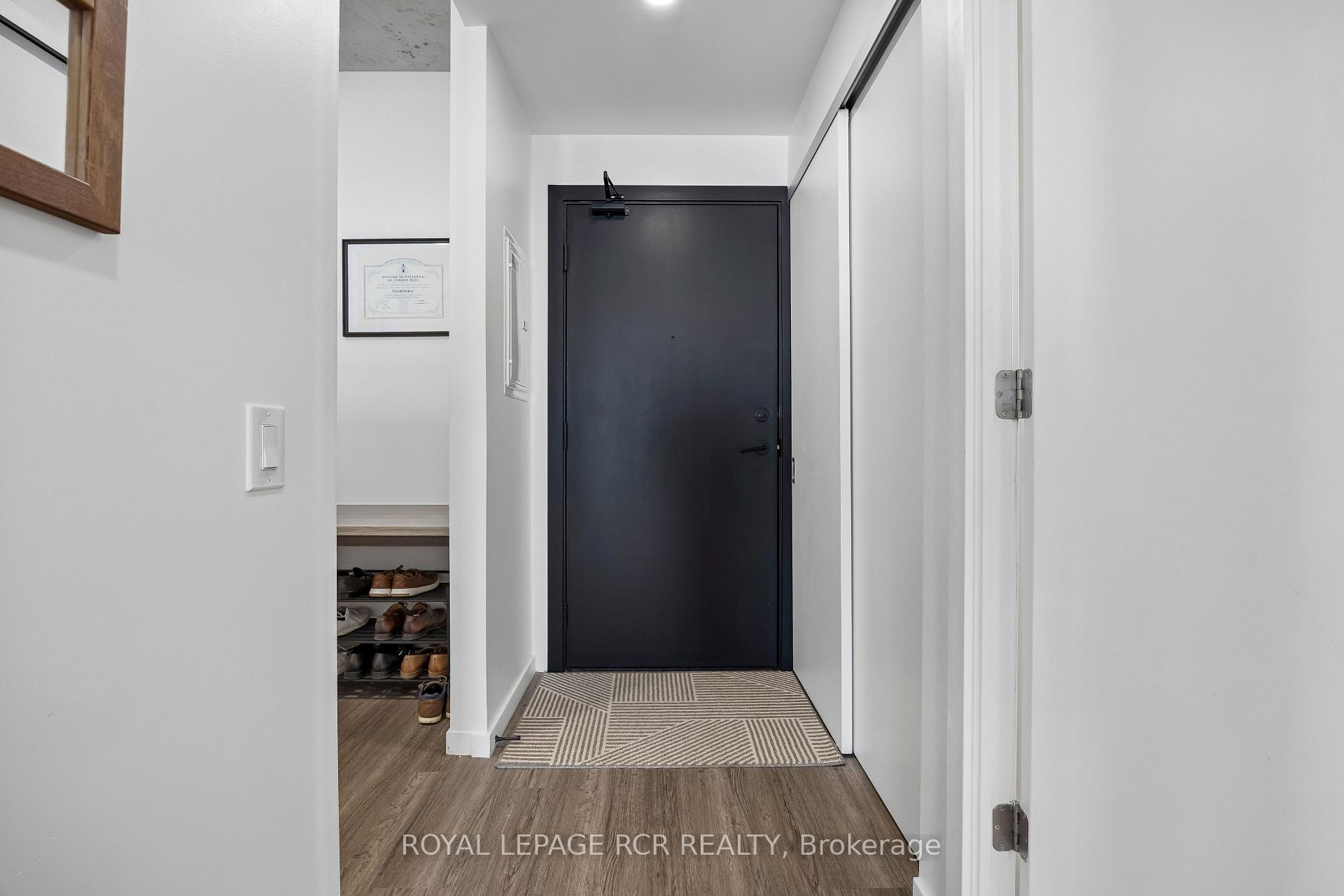 Photo 13 of Unit 321, 689 The Queensway, Etobicoke, Stonegate-Queensway — HOMEH