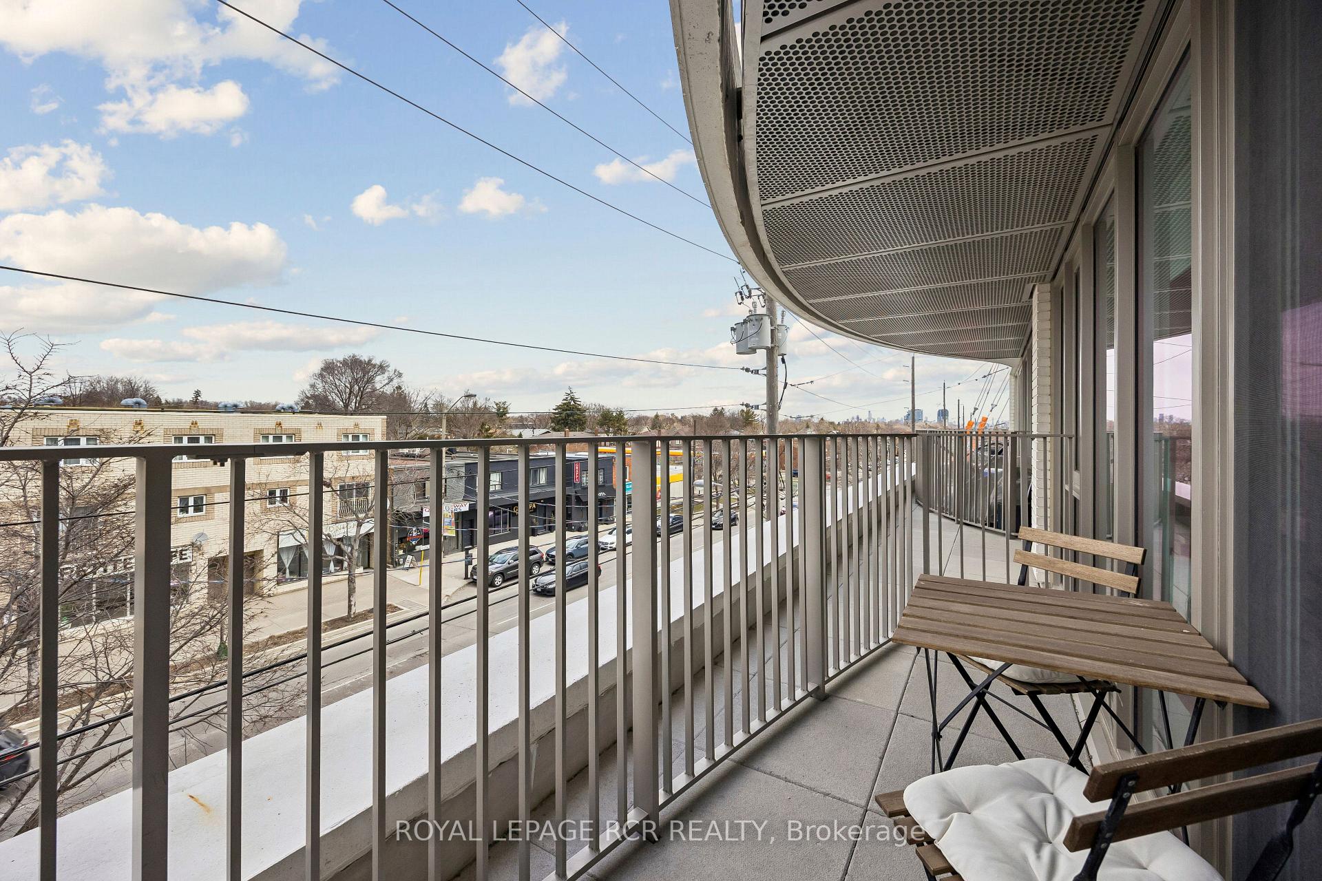 Photo 15 of Unit 321, 689 The Queensway, Etobicoke, Stonegate-Queensway — HOMEH