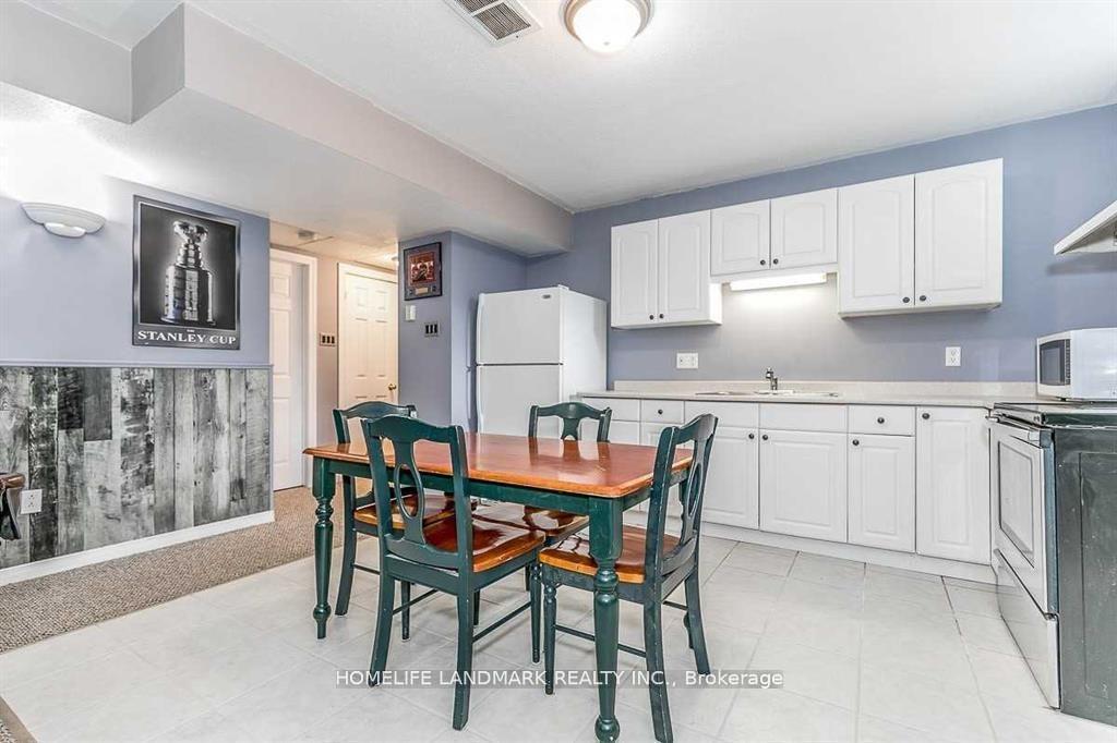 Photo 5 of B 41 Gross Drive, Barrie, Edgehill Drive — HOMEH