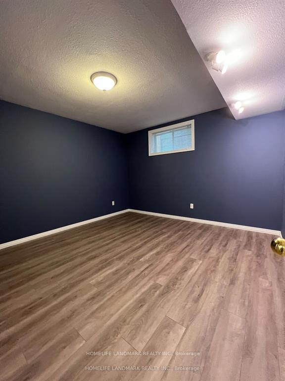 Photo 6 of B 41 Gross Drive, Barrie, Edgehill Drive — HOMEH