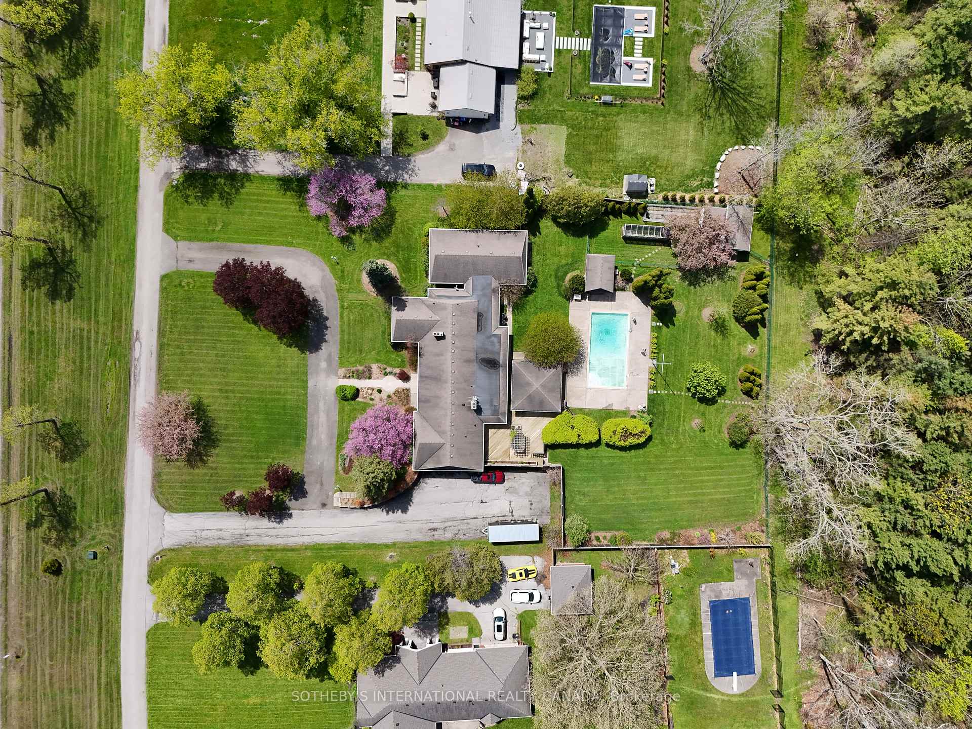 Photo 47 of 9317 Niagara River Parkway, Niagara Falls, Lyons Creek — HOMEH