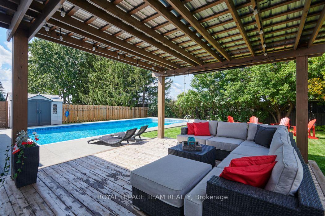 Photo 7 of 31 Elke Drive, Ottawa, Barrhaven - Knollsbrook — HOMEH