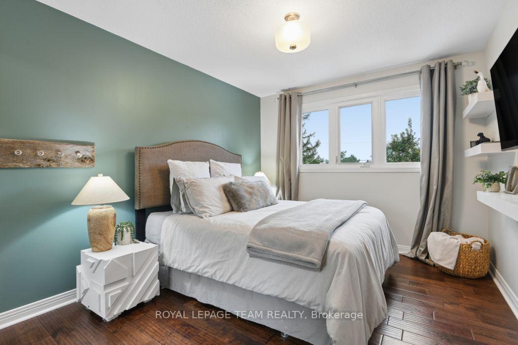 Photo 36 of 31 Elke Drive, Ottawa, Barrhaven - Knollsbrook — HOMEH