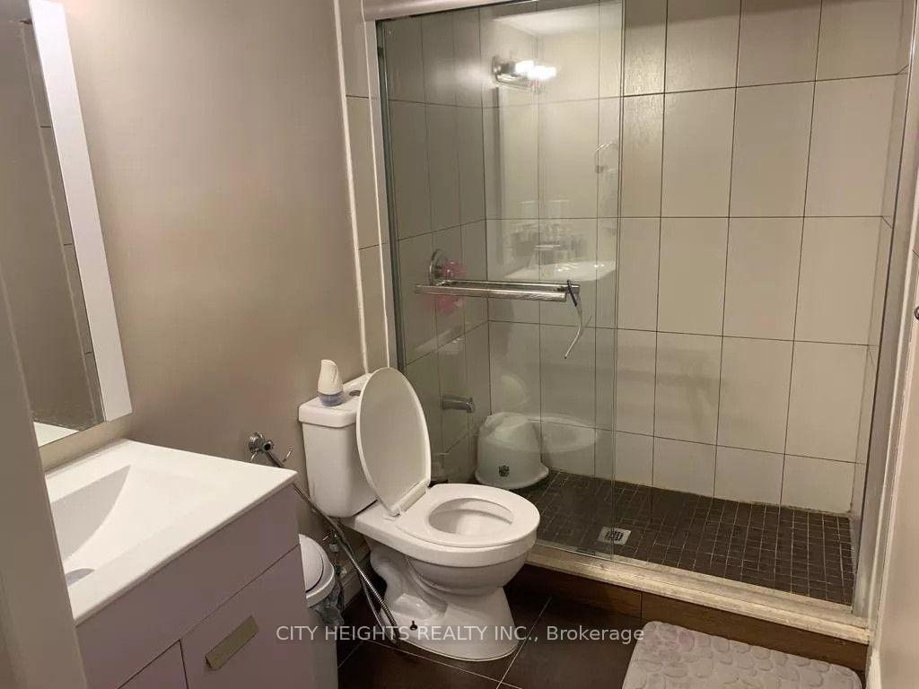 Photo 10 of Unit Basement, 269 Elbern Markell Drive, Brampton, Credit Valley — HOMEH