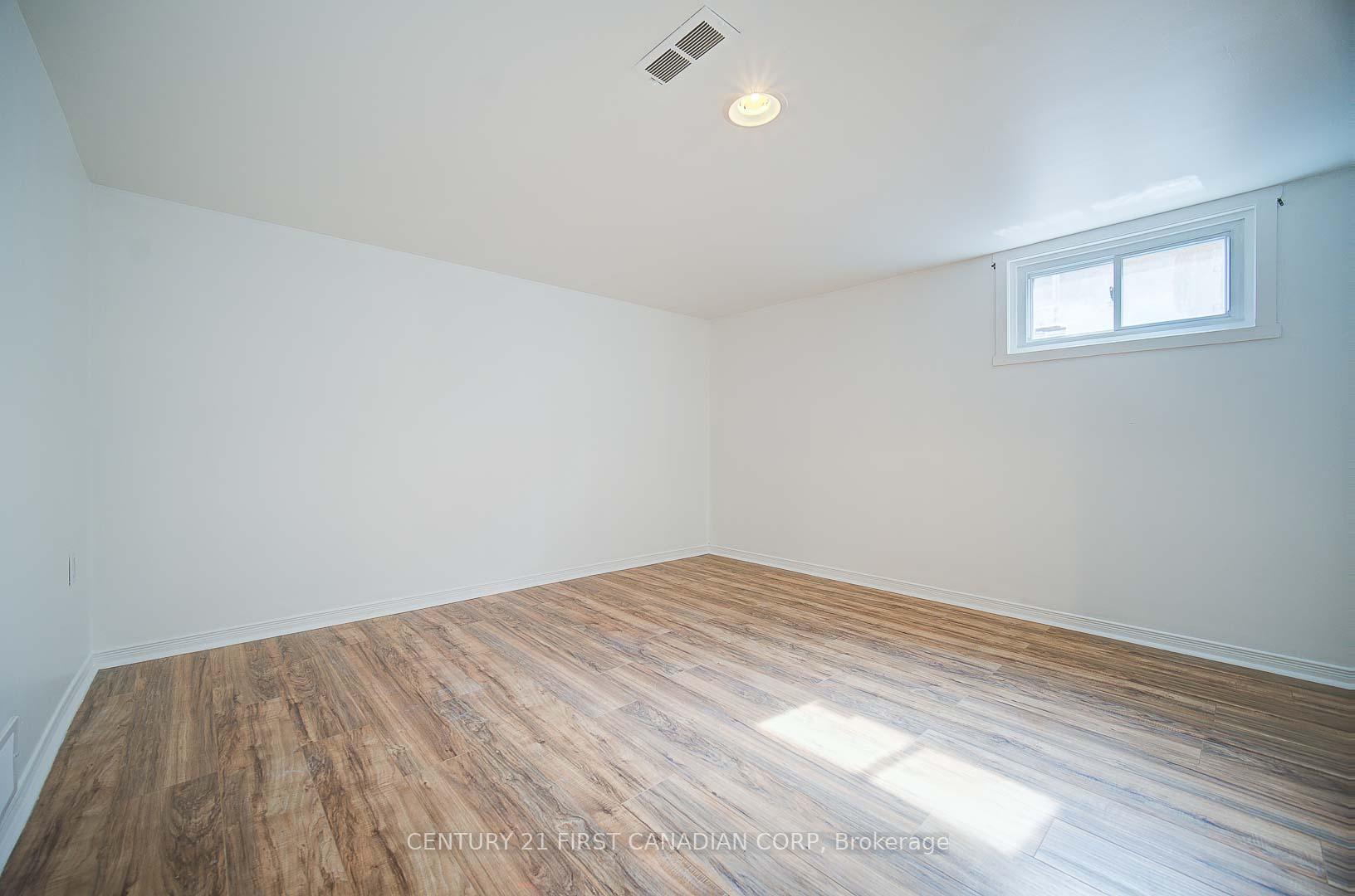 Photo 11 of Unit 3, 581 Talbot Street, London, East F — HOMEH