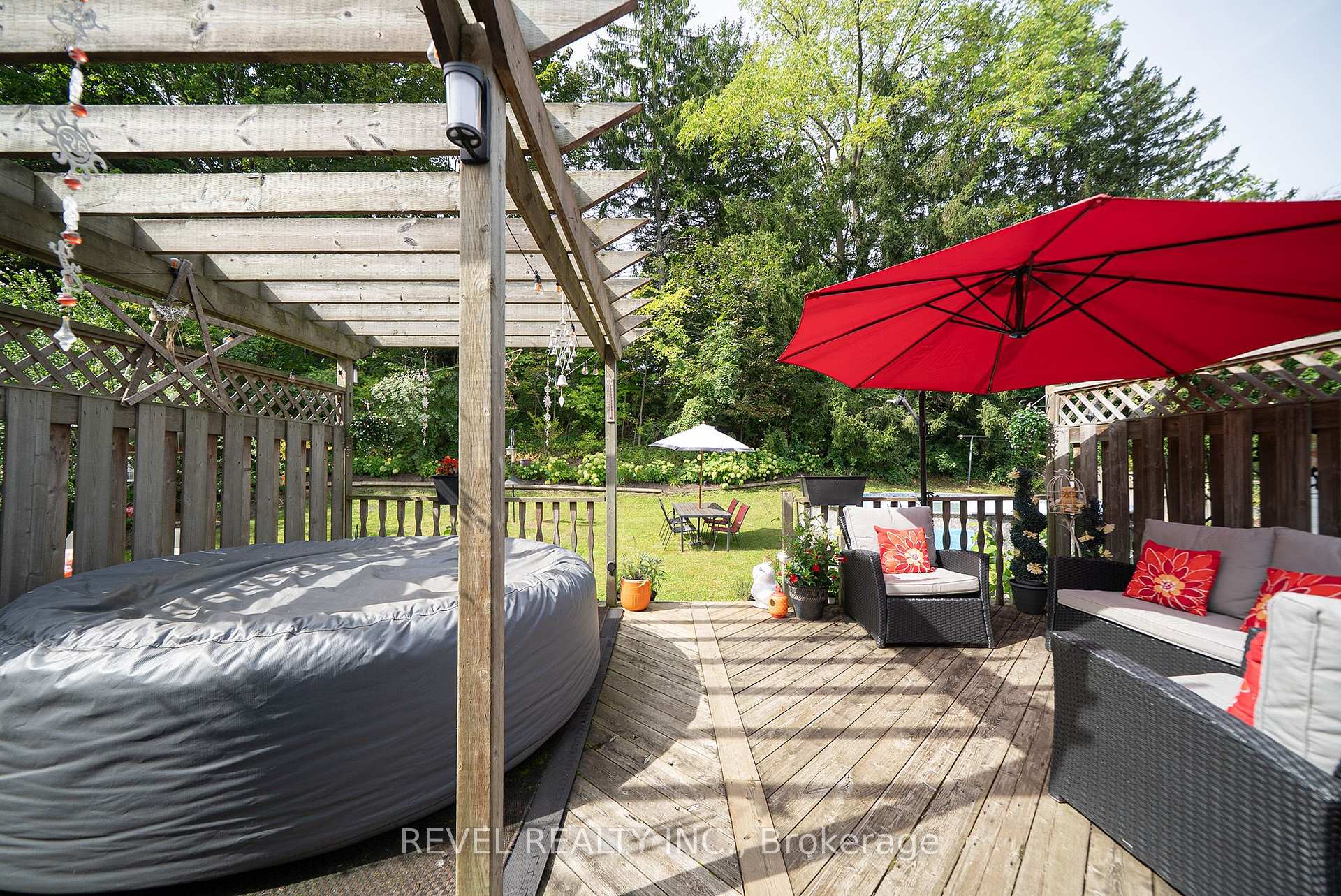 Photo 31 of 70 Berkley Crescent, Norfolk, Simcoe — HOMEH