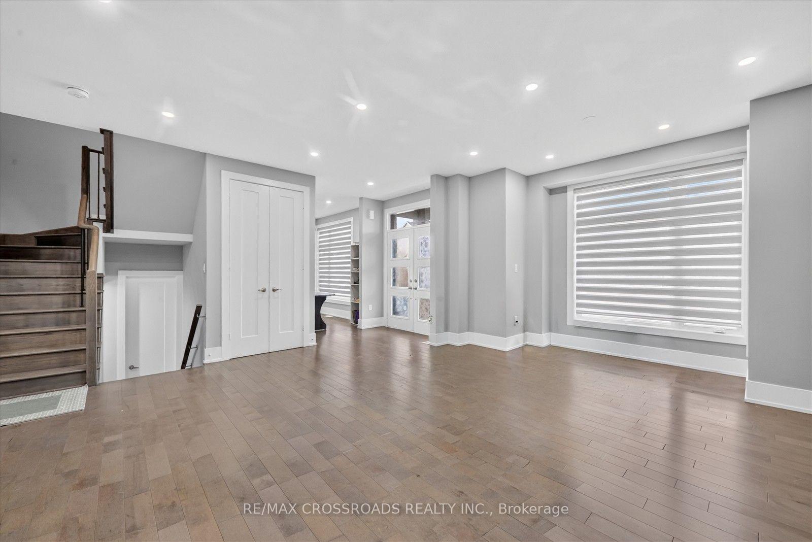 Photo 10 of 202 Webb Street, Markham, Cornell — HOMEH