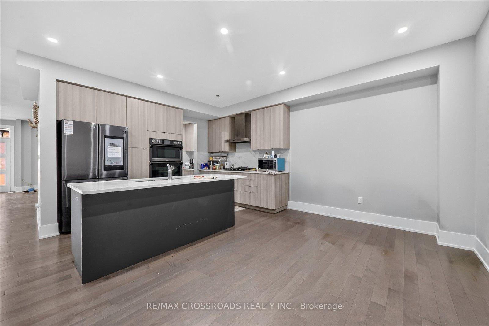 Photo 12 of 202 Webb Street, Markham, Cornell — HOMEH