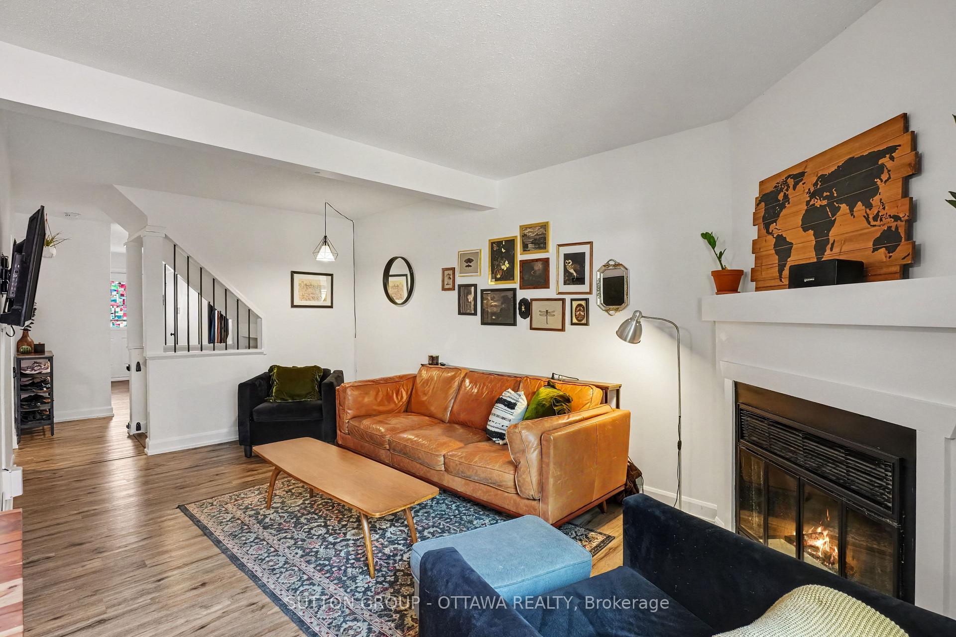 Photo 12 of 1624 Cheevers Crescent, Ottawa, Fallingbrook/Pineridge — HOMEH