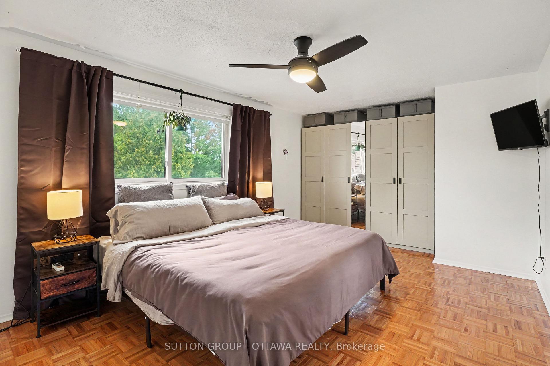 Photo 15 of 1624 Cheevers Crescent, Ottawa, Fallingbrook/Pineridge — HOMEH