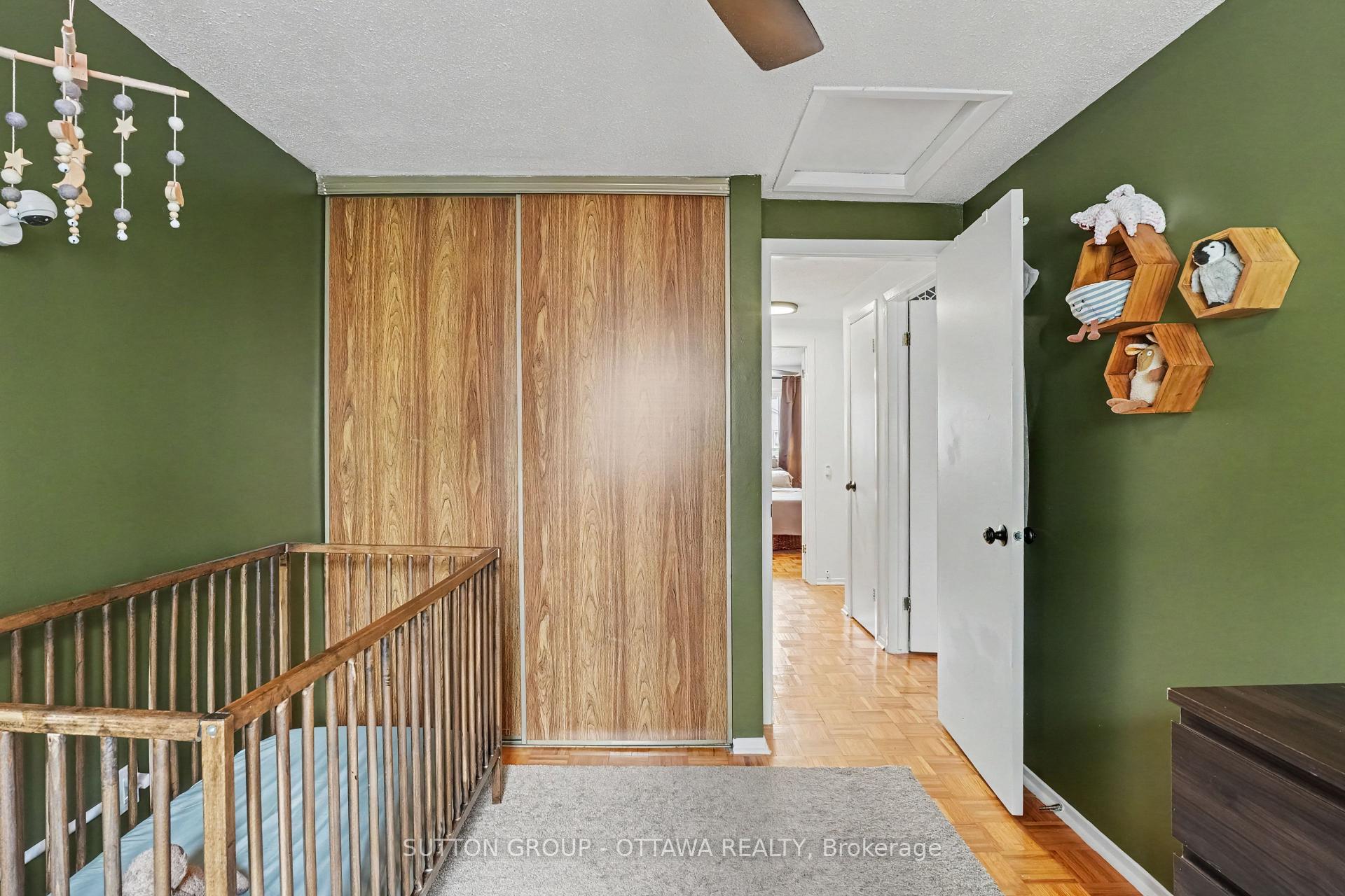 Photo 22 of 1624 Cheevers Crescent, Ottawa, Fallingbrook/Pineridge — HOMEH