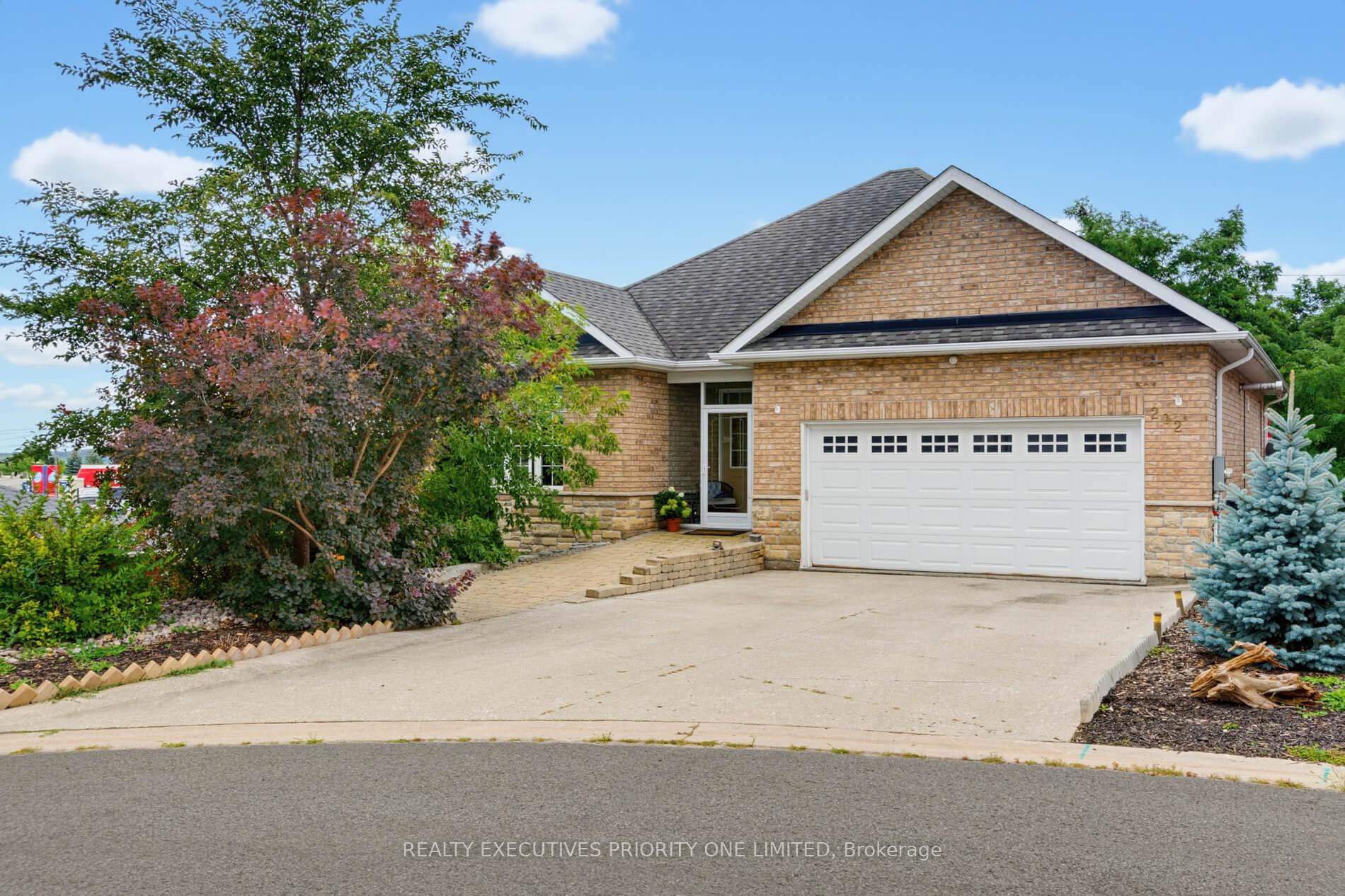 Photo of 202 John Street W