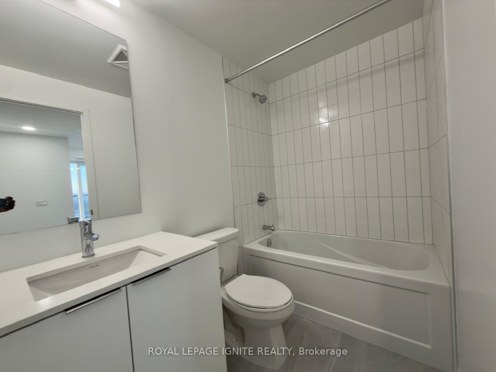 Photo 10 of Unit 1914, 15 Skyridge Drive, Brampton, Bram East — HOMEH