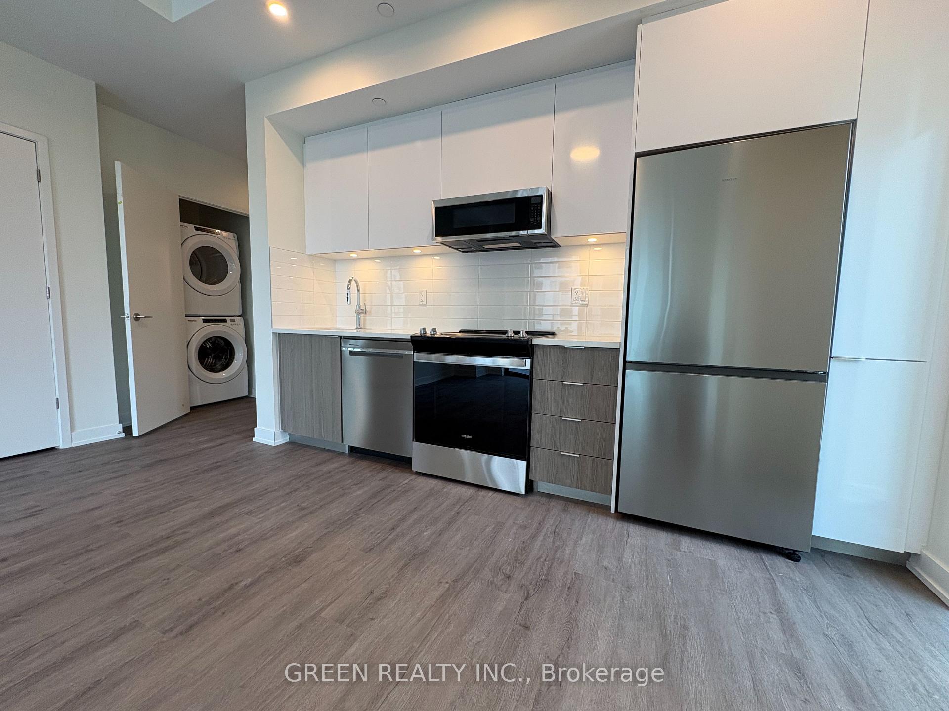 Photo 2 of Unit 1007, 25 Gibbs Road, Etobicoke, Islington-City Centre West — HOMEH
