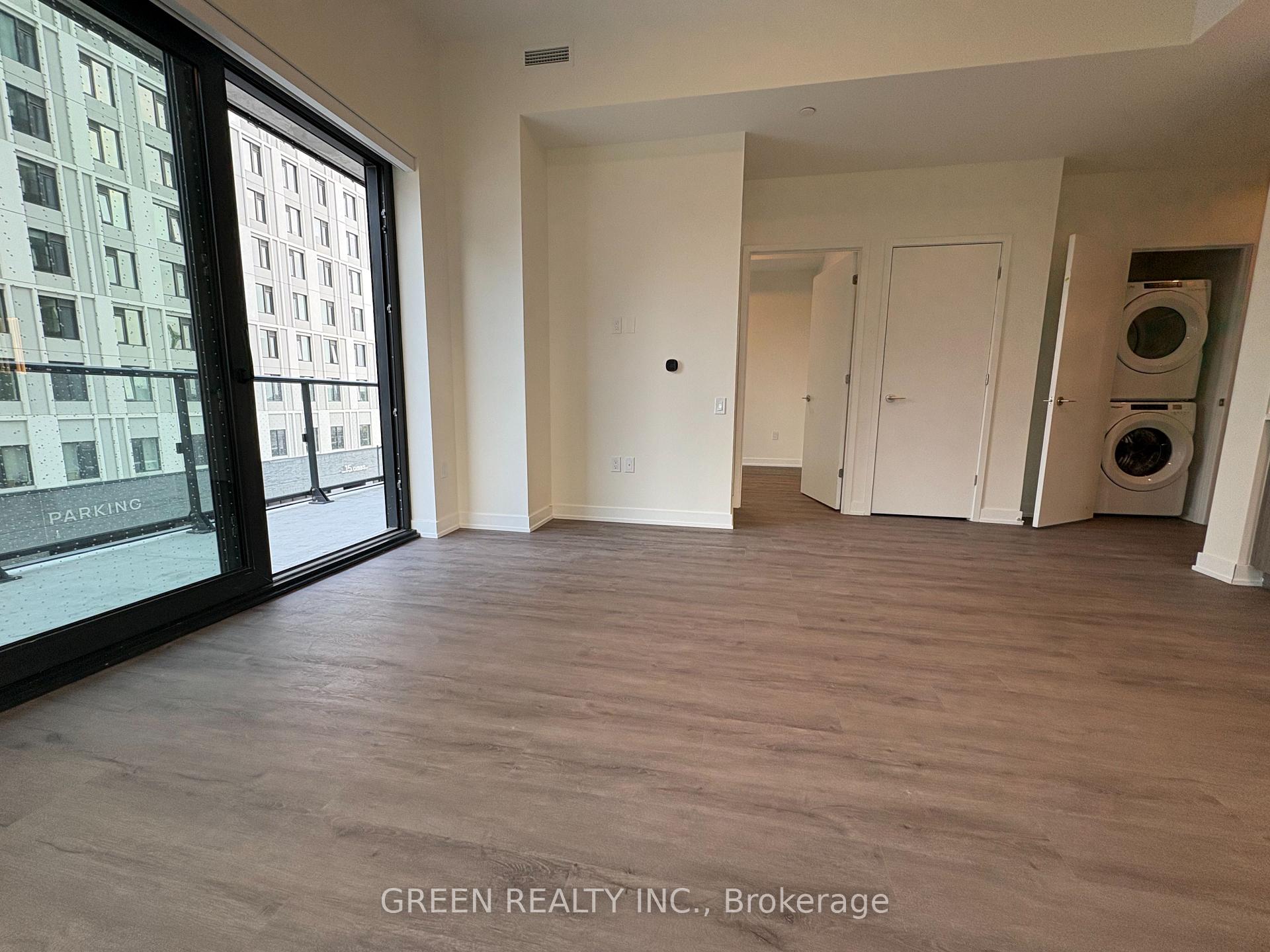 Photo 4 of Unit 1007, 25 Gibbs Road, Etobicoke, Islington-City Centre West — HOMEH