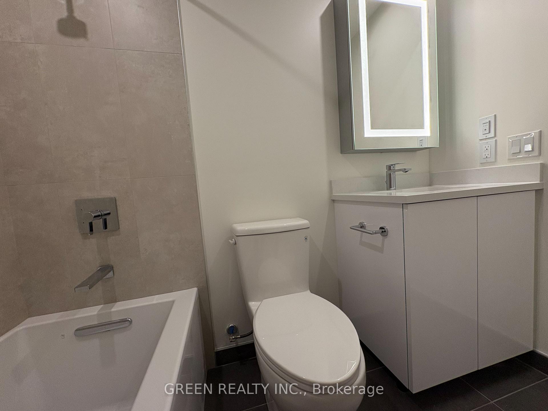 Photo 10 of Unit 1007, 25 Gibbs Road, Etobicoke, Islington-City Centre West — HOMEH