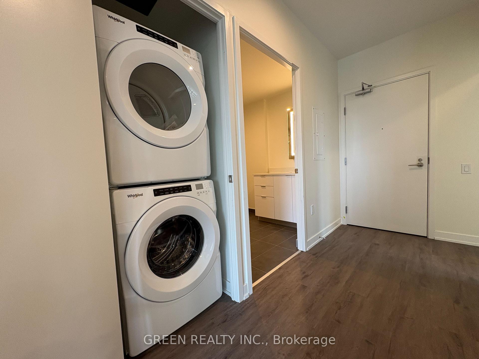 Photo 11 of Unit 1007, 25 Gibbs Road, Etobicoke, Islington-City Centre West — HOMEH