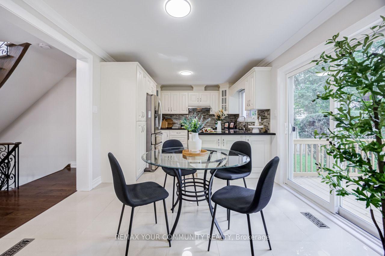 Photo 16 of 31 Clovercrest Road, North York, Don Valley Village — HOMEH