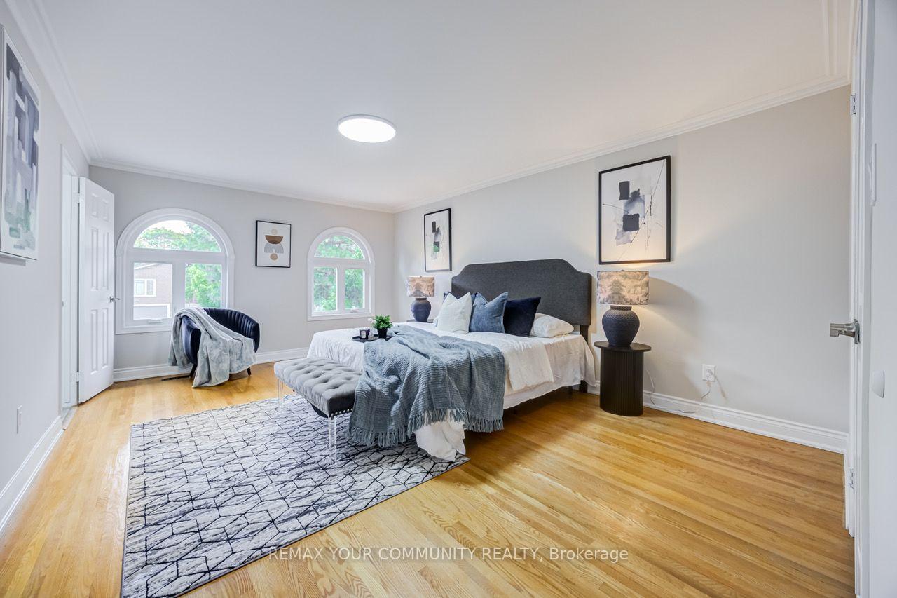 Photo 26 of 31 Clovercrest Road, North York, Don Valley Village — HOMEH