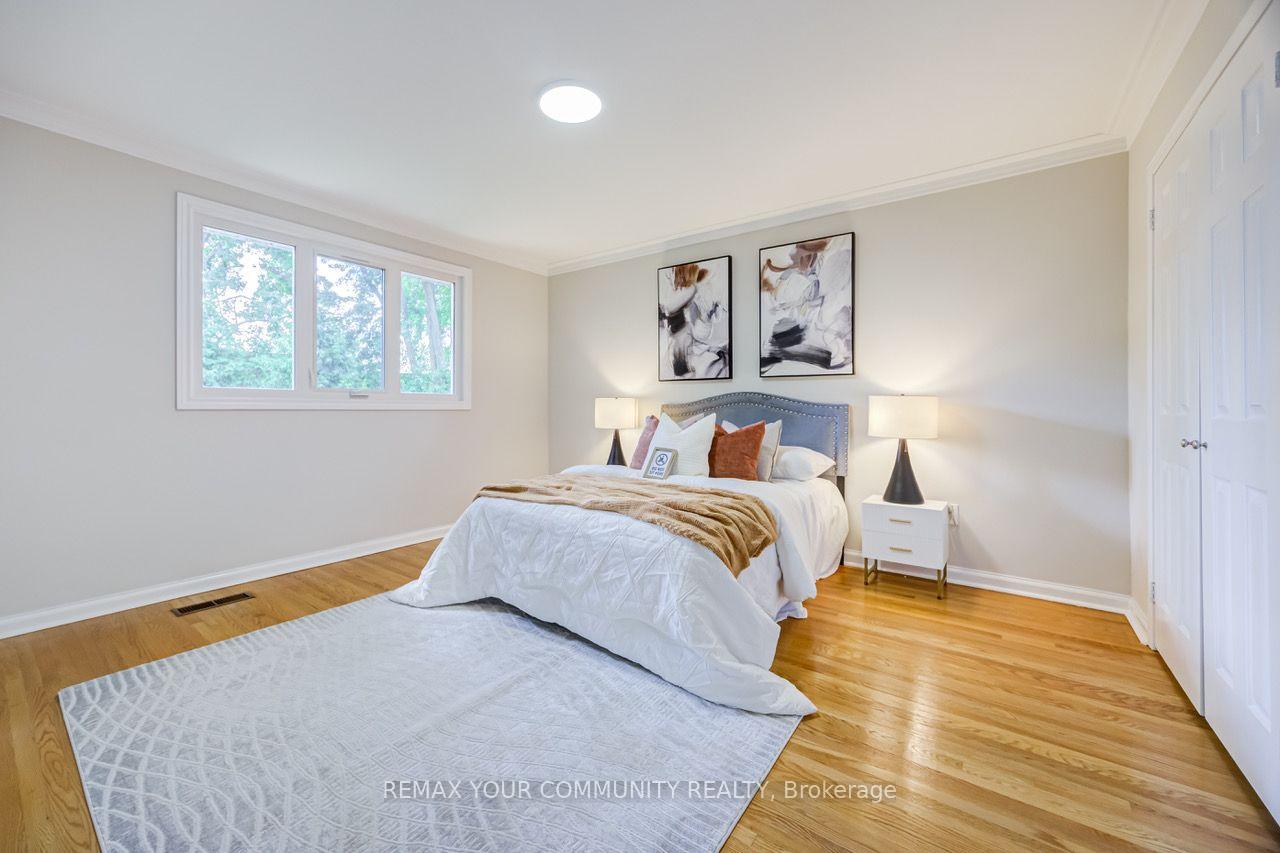 Photo 34 of 31 Clovercrest Road, North York, Don Valley Village — HOMEH
