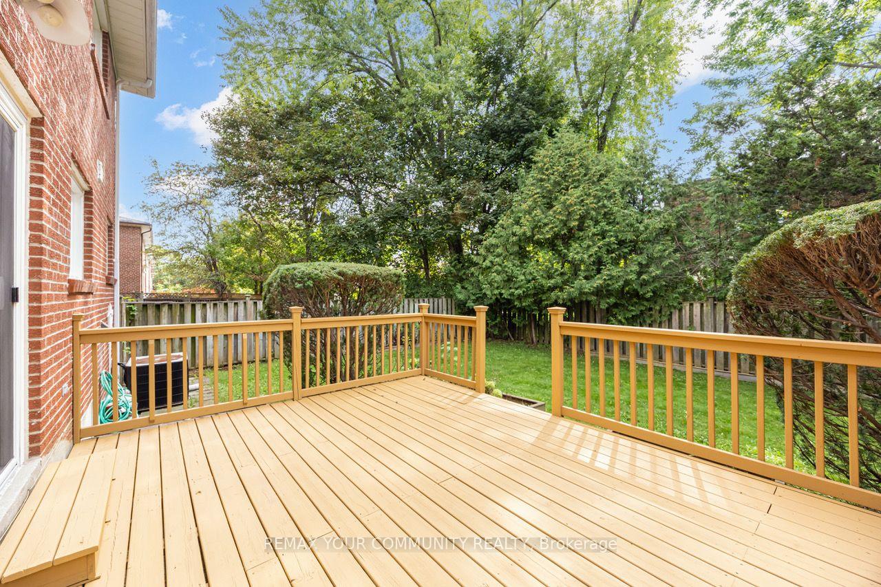Photo 47 of 31 Clovercrest Road, North York, Don Valley Village — HOMEH