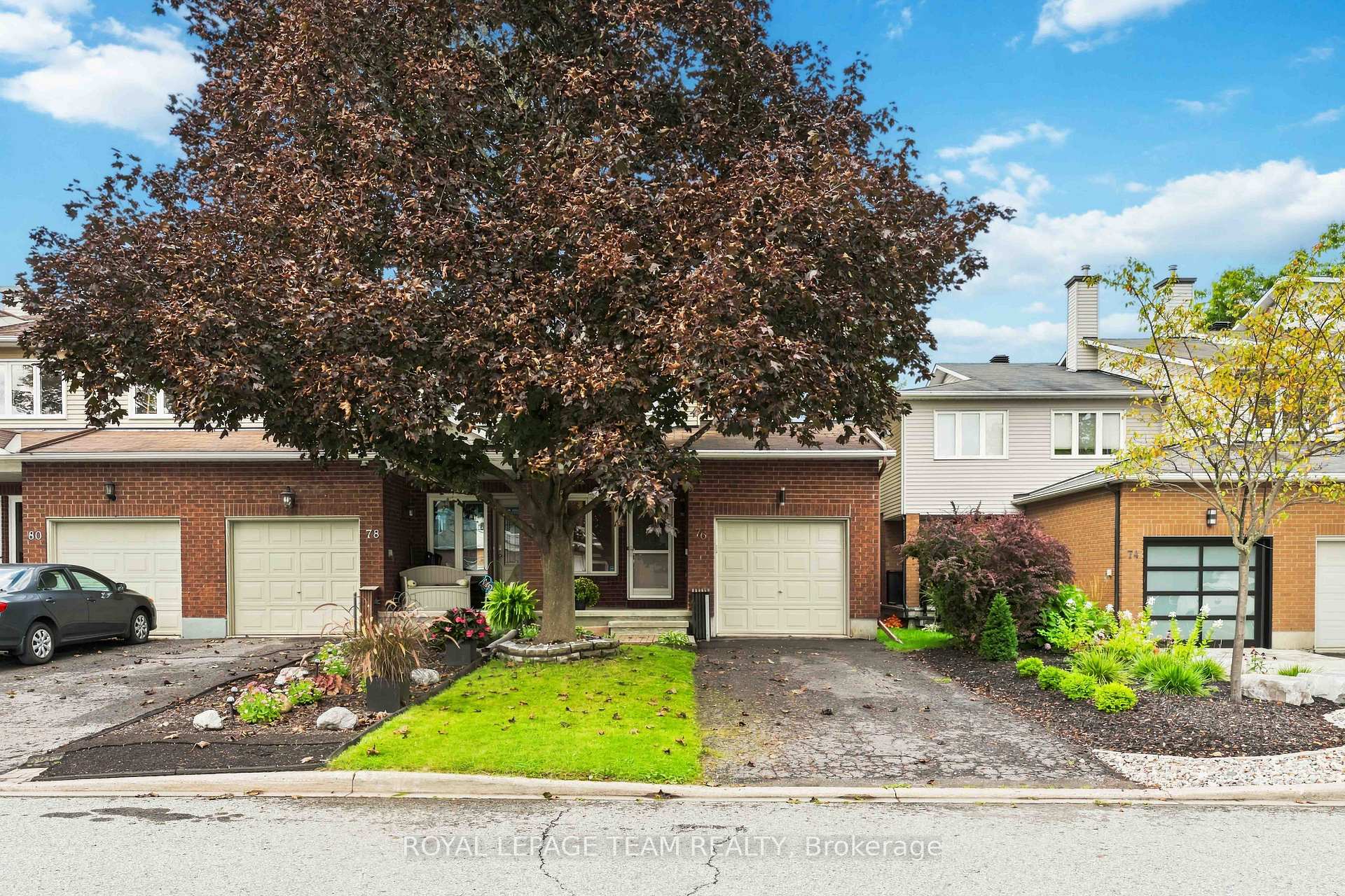 Photo 1 of 76 Hunter's Glen Crescent, Ottawa, Hunt Club Park/Greenboro — HOMEH