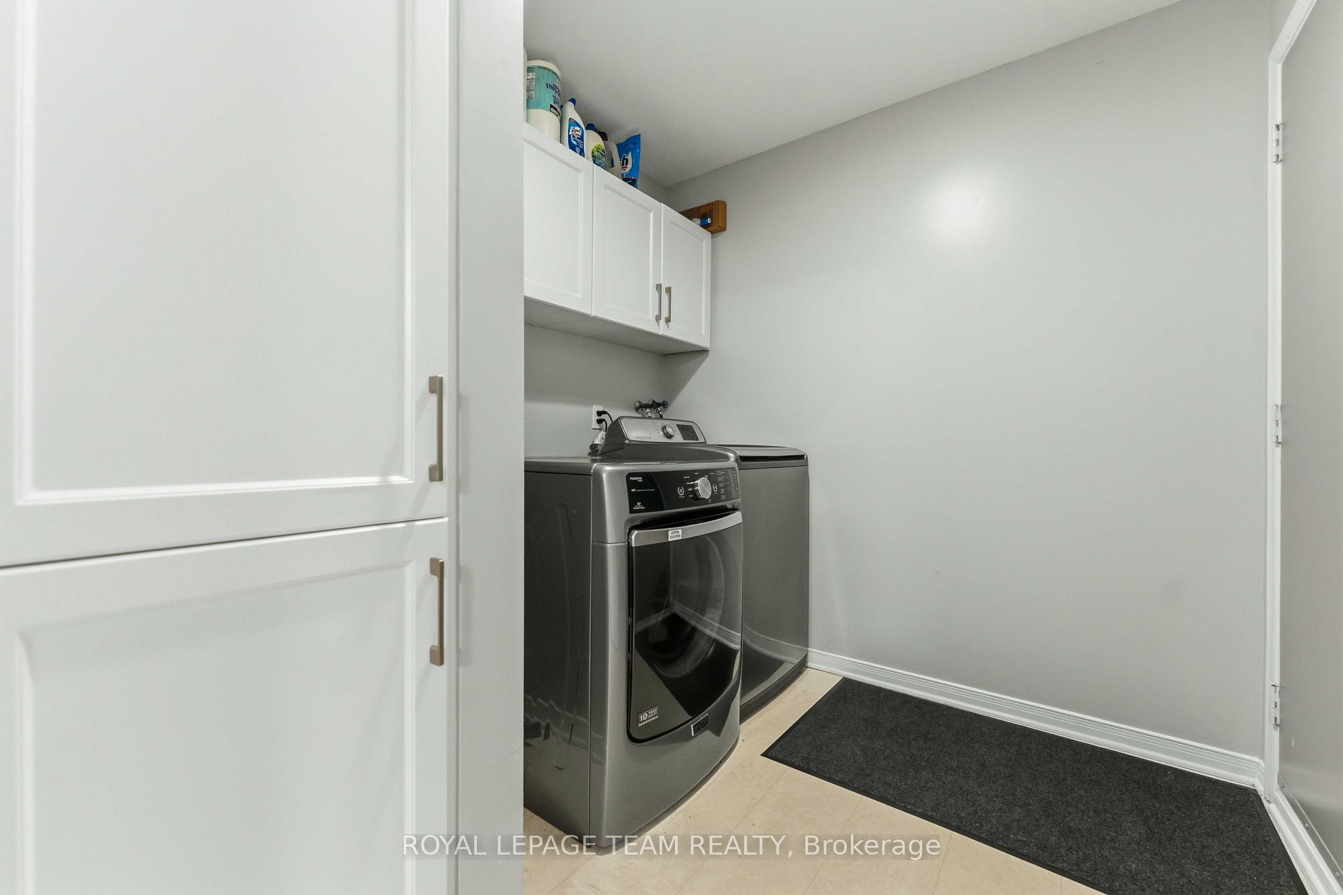 Photo 18 of 76 Hunter's Glen Crescent, Ottawa, Hunt Club Park/Greenboro — HOMEH