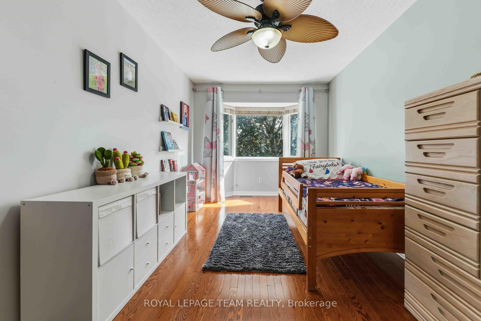 Photo 32 of 76 Hunter's Glen Crescent, Ottawa, Hunt Club Park/Greenboro — HOMEH