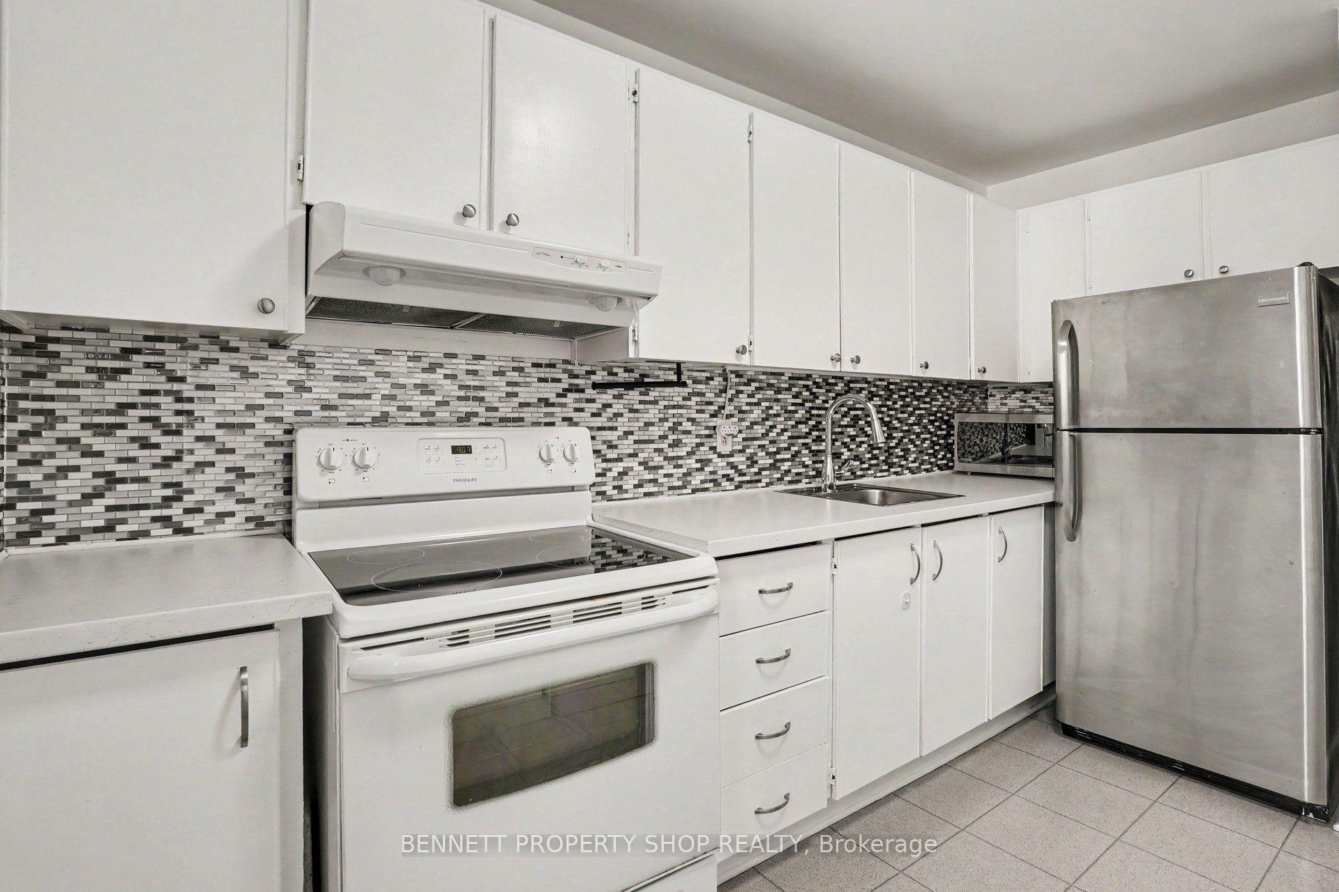 Photo 7 of Unit 39, 3411 Paul Anka Drive, Ottawa, Hunt Club — HOMEH