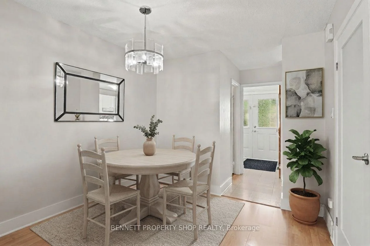 Photo 5 of Unit 39, 3411 Paul Anka Drive, Ottawa, Hunt Club — HOMEH