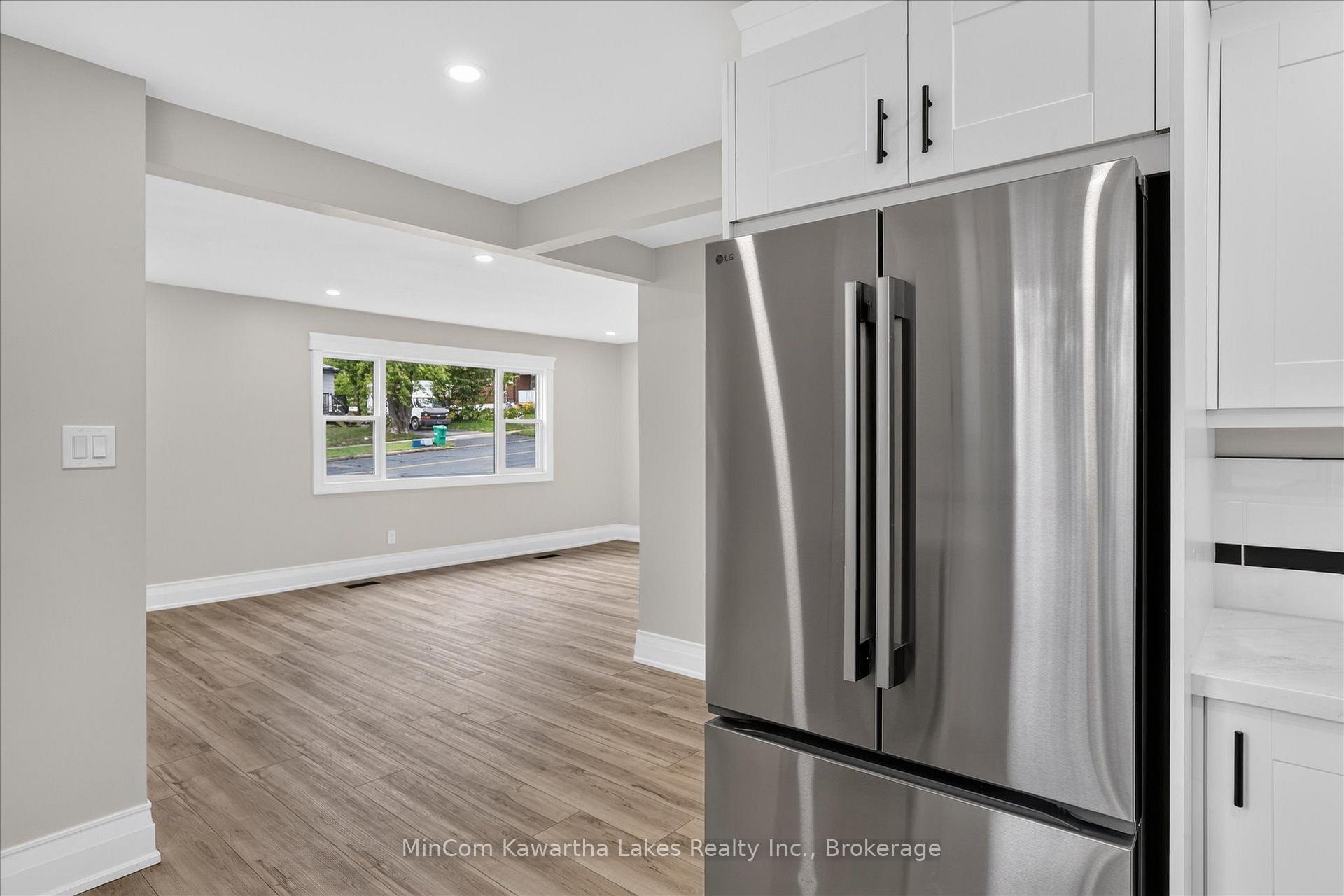 Photo 19 of 1028 Western Avenue, Peterborough, Otonabee Ward 1 — HOMEH