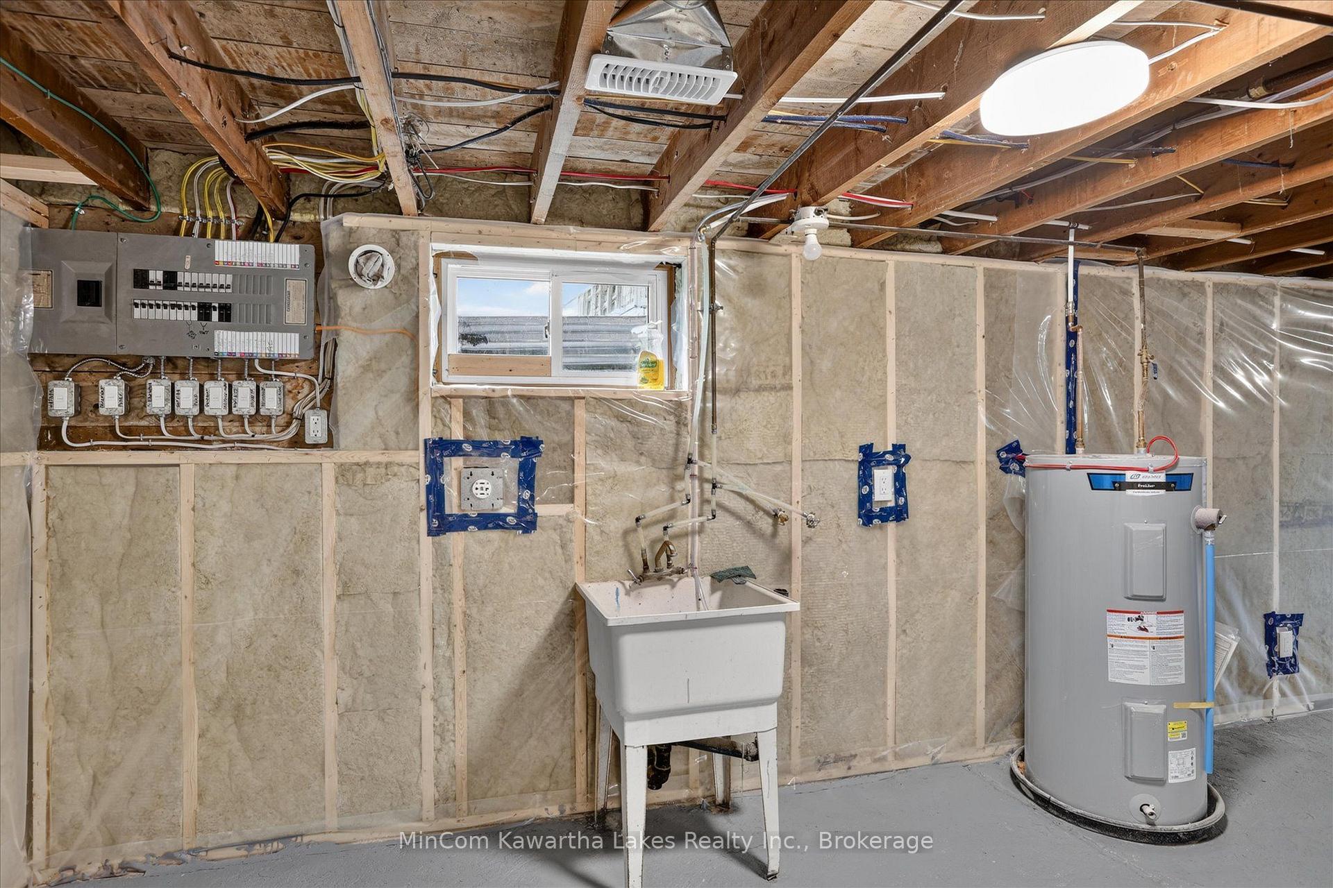 Photo 40 of 1028 Western Avenue, Peterborough, Otonabee Ward 1 — HOMEH