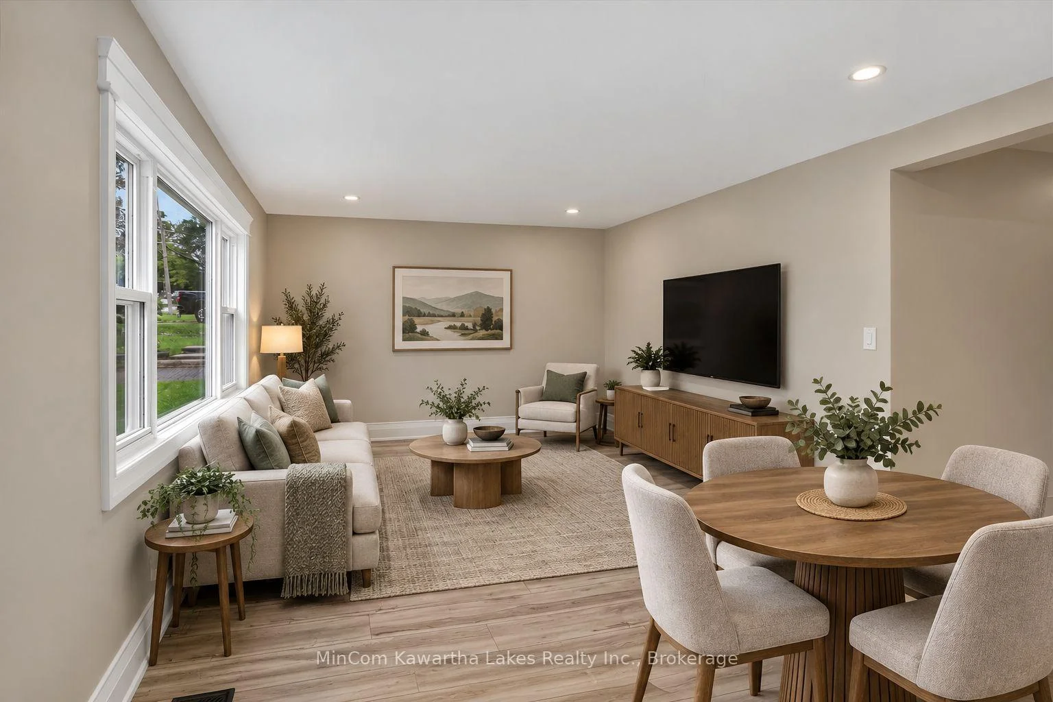Photo 8 of 1028 Western Avenue, Peterborough, Otonabee Ward 1 — HOMEH