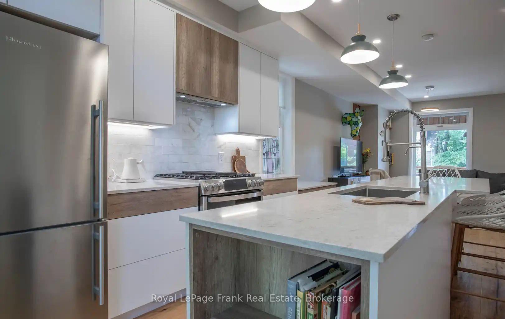 Photo 7 of 248 Benson Avenue, Toronto, Wychwood — HOMEH