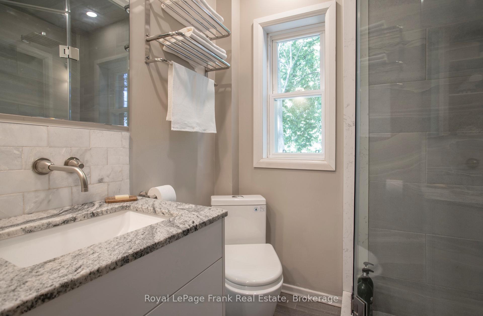 Photo 14 of 248 Benson Avenue, Toronto, Wychwood — HOMEH