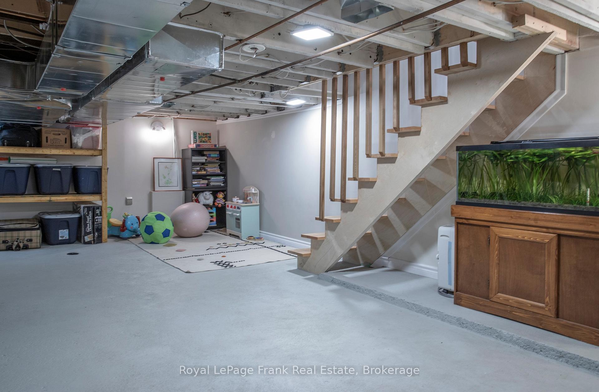 Photo 16 of 248 Benson Avenue, Toronto, Wychwood — HOMEH