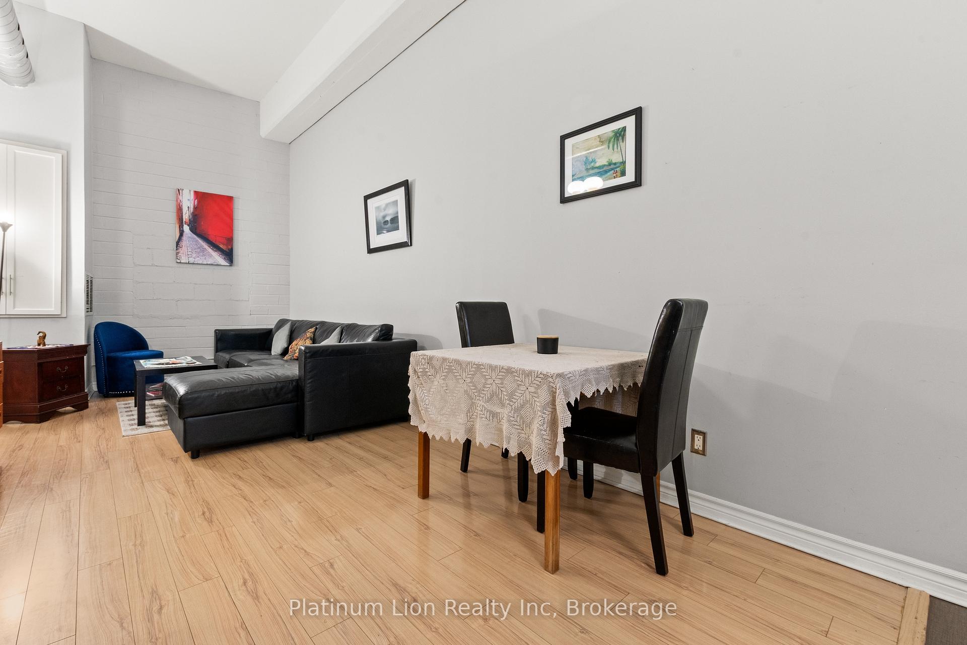 Photo 6 of Unit 212, 80 King William Street, Hamilton, Beasley — HOMEH