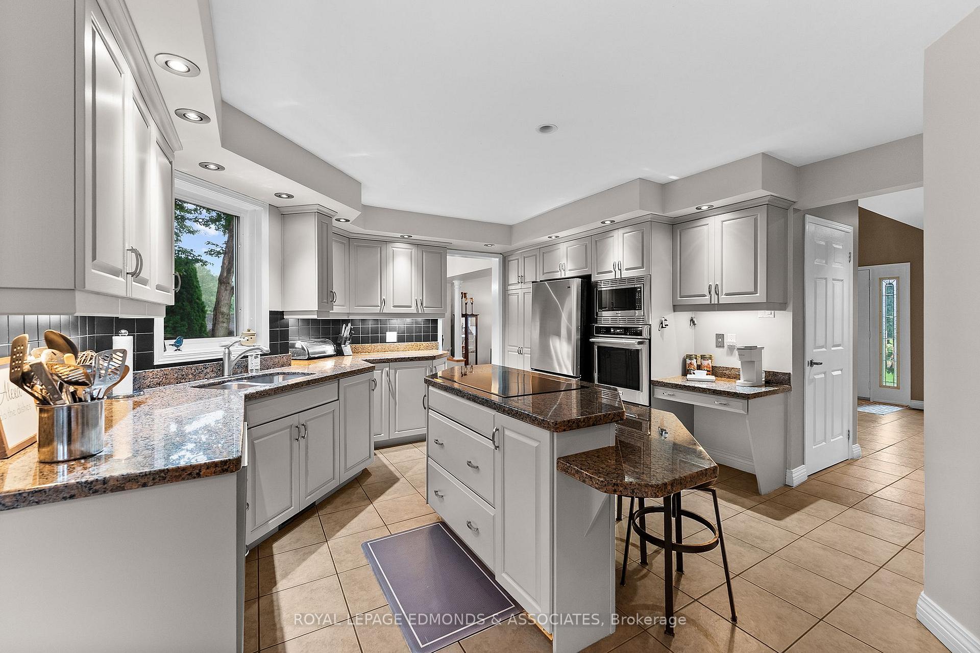 Photo 12 of 131 Owens Street, Pembroke, Pembroke — HOMEH