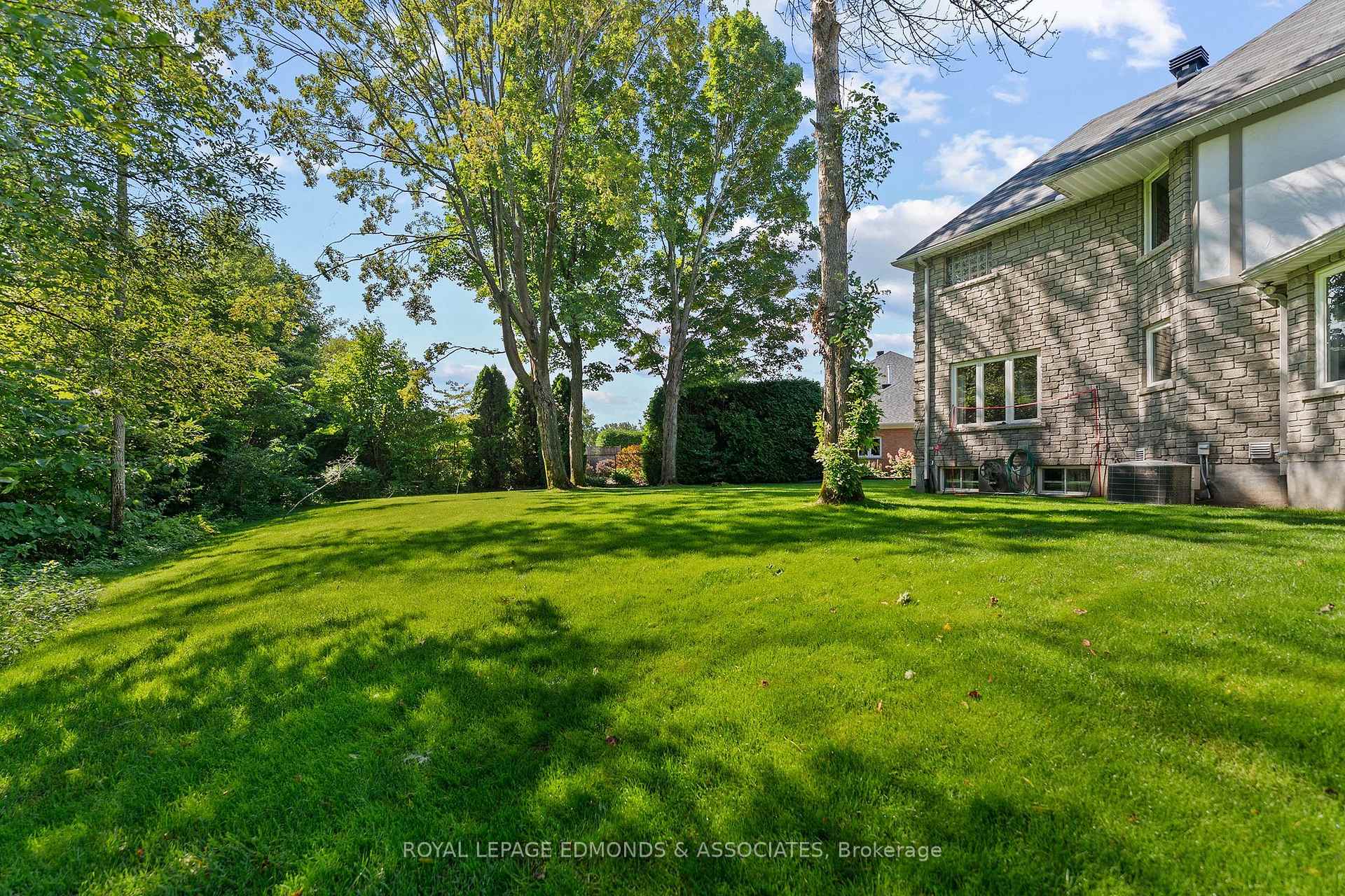 Photo 40 of 131 Owens Street, Pembroke, Pembroke — HOMEH