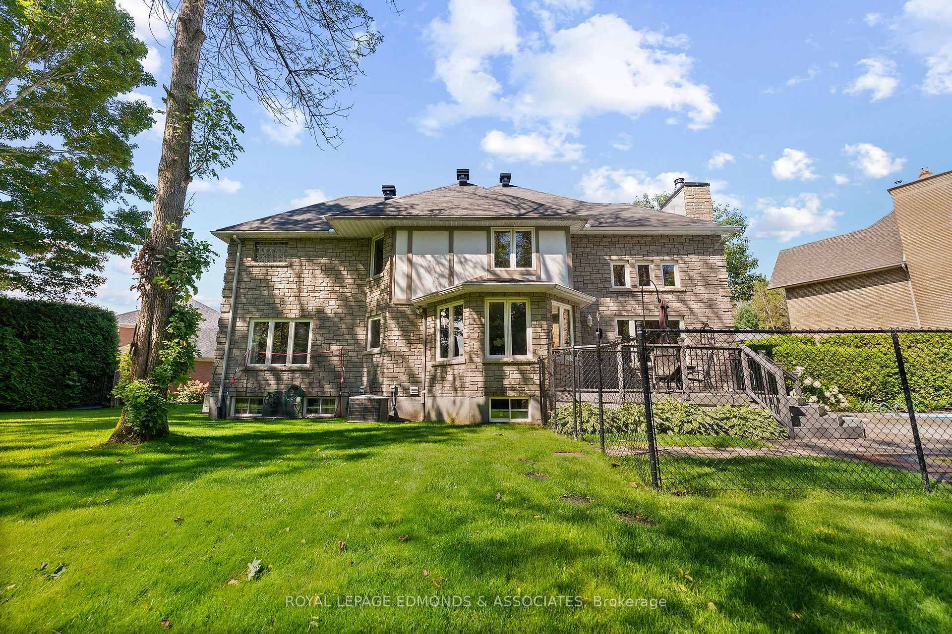 Photo 43 of 131 Owens Street, Pembroke, Pembroke — HOMEH
