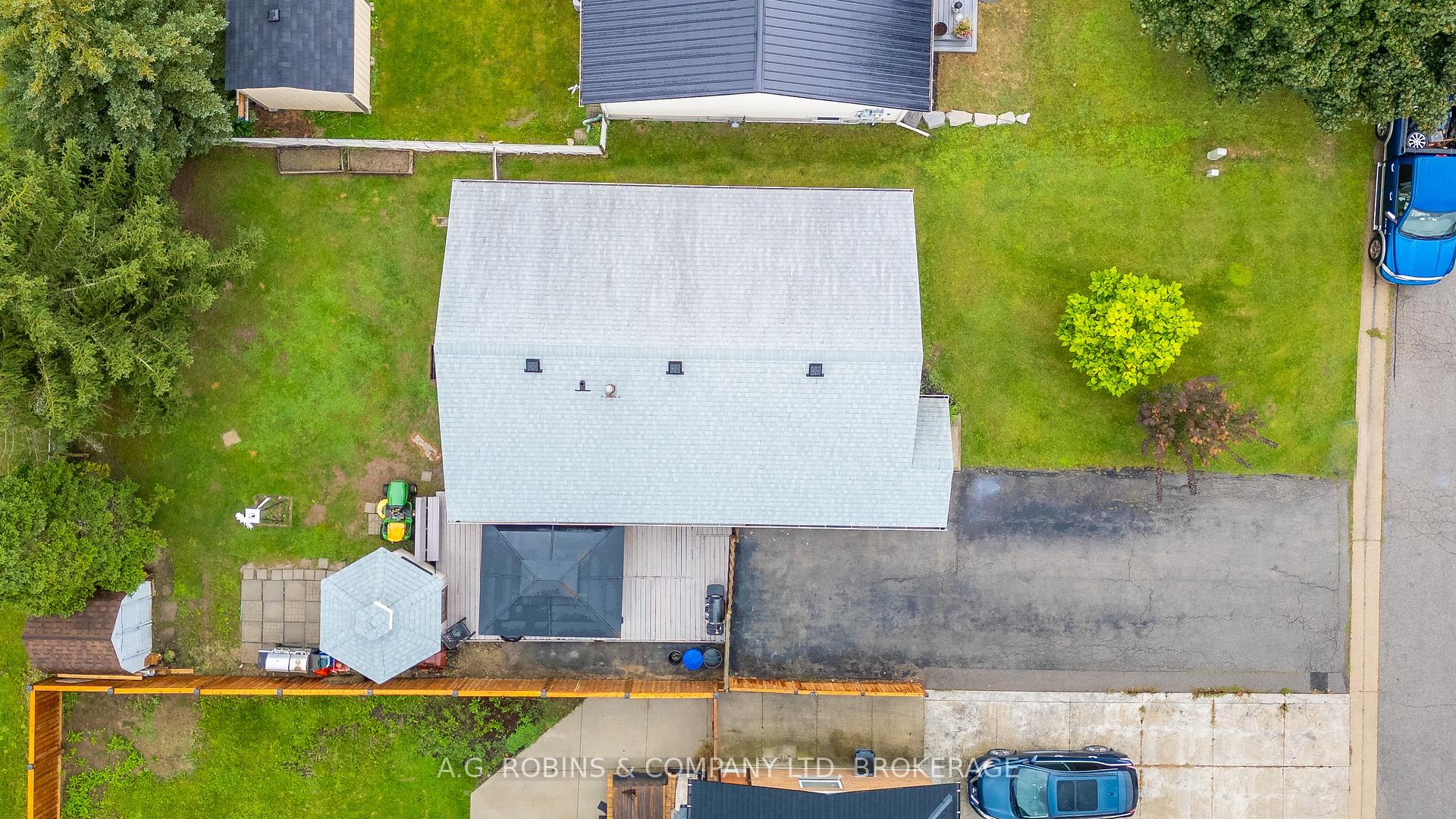 Photo 43 of 8 Abbott Lane, Haldimand — HOMEH