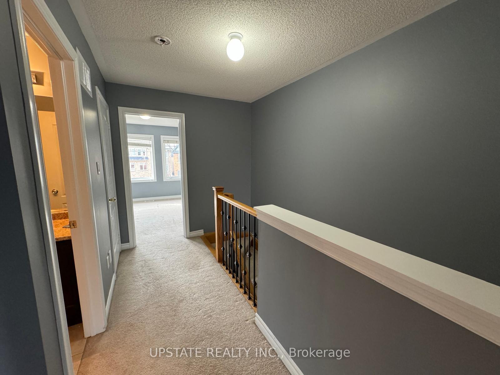 Photo 6 of 29 Magdalene Crescent, Brampton, Heart Lake East — HOMEH